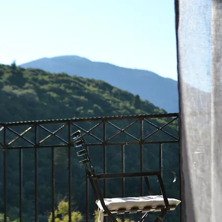 Giannatos Studios- Isabella *